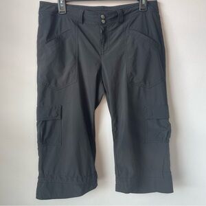 Athleta Black Cargo Bermuda Shorts Women’s Size 8 Athleisure Outdoors